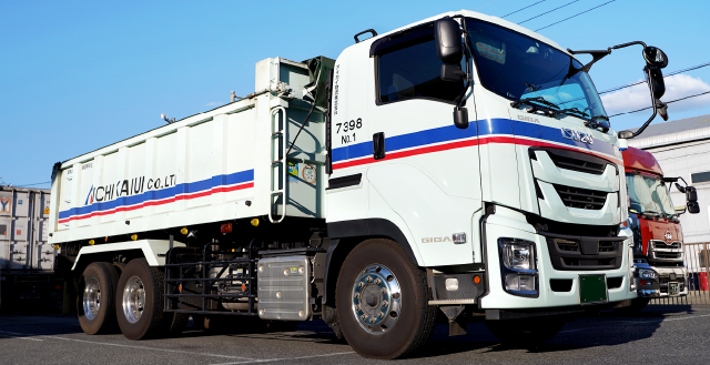 大型土砂禁ダンプ 22t